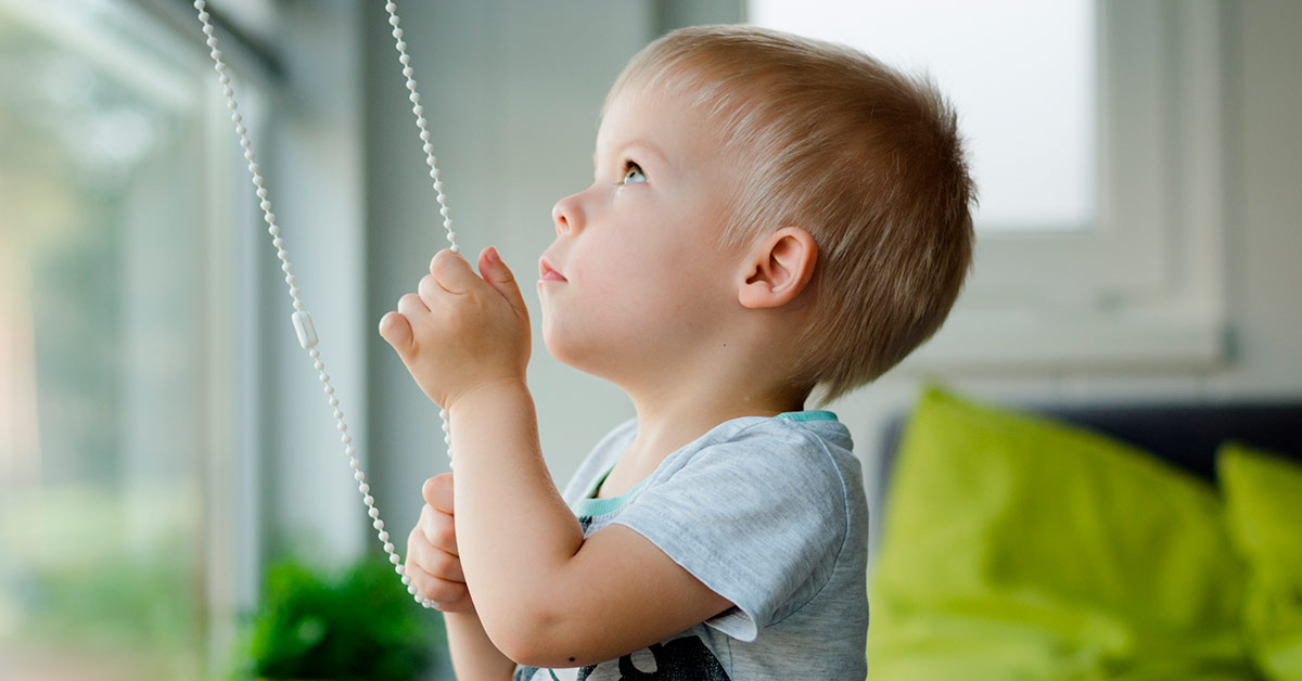 How to protect children from blind cords