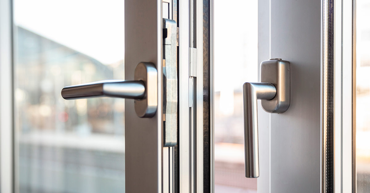 Quality and safety: how to choose armoured windows and doors